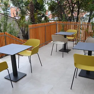 https://pula-residence-rooms-and-apartmets-old-city-center.pula-hotels.org